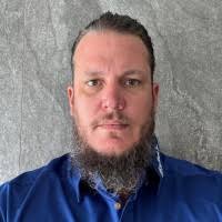 10+ perfiles de «Halvorson»