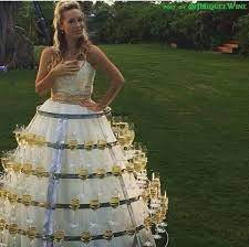 Killingmycareer On Twitter Weird Wedding Dress Funny Wedding Dresses Funny Dresses