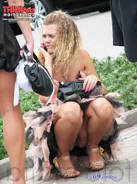 Exposed Accidental Upskirt | Sex Pictures Pass