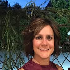 Rachel Holbert's Instagram, Twitter & Facebook