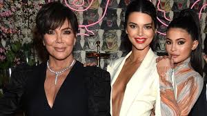 Find the perfect kendall and kylie jenner stock photos and editorial news pictures from getty images. Kendall Jenners Einbrecher Tauchte Kurz Darauf Bei Kylie Auf Promiflash De