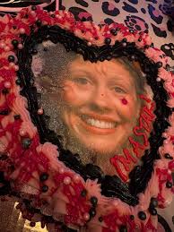 Piro's custom birthday cake review