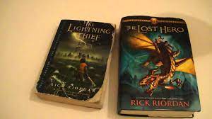 In contrast, hardcover or hardback books are bound with cardboard covered with cloth, plastic or leather. Paperback Vs Hardcover Youtube