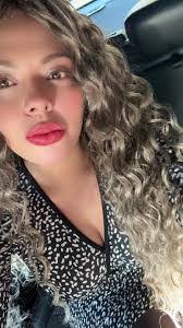 Eva Baum's Instagram, Twitter & Facebook