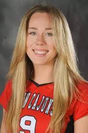 Julia Pasch's Instagram, Twitter & Facebook