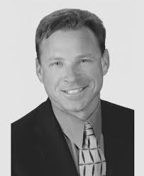 Derrick Bloom's Instagram, Twitter & Facebook