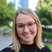 Melinda Schell's Instagram, Twitter & Facebook