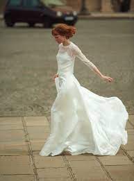 Check spelling or type a new query. Short News Vom Klimanotstand Hochzeitskleid Inspirationen Der Neuesten Kooperation Von Leandra Medine Jane Wayne News