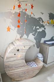 Und natürlich auch hilfreiche hacks und tipps wie zum beispiel ein baby in zukunft immer sicher schlafen wird. Babyzimmer Gestalten Babywiege Anleitung Und 40 Tolle Ideen Diy Kinderzimmer Zenideen