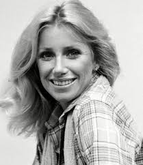 FREE GIFT Lip Wrinkle Cream (retail value $39.99) with any purchase of  $49.99 or more at SuzanneSomers.com!