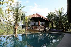 Malaysia (9,524 resorts) selangor (1,236 resorts) hulu langat (6 resorts) laman jentayu resort; Balik Kampung Villa