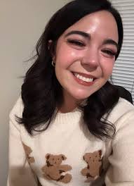 My twin is in town with her bf ☺️❤️ We stopped by Niagara Falls and the  weather is PERFECT.