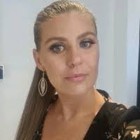 Katrina Winter's Instagram, Twitter & Facebook