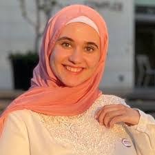 Sarah Hamad's Instagram, Twitter & Facebook