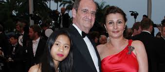 Cette scène émouvante avec michel piccoli le jour où il allait retrouver sa fille adoptive. Pierre Lescure Who Are The Women Of The Life Of The President Of The Cannes Film Festival The Siver Times