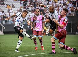 Novo tropeço poderá deixar sylvinho como o técnico do corinthians com pior início neste século. When Corinthians Paulista Met Corinthian Casuals In One Of Football S Great Relationships