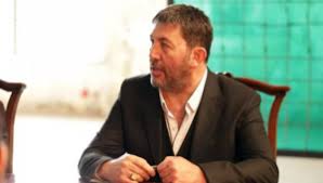 Emre kinay was born on march 5, 1970 in istanbul, turkey. Emre Kinay Diziler Com