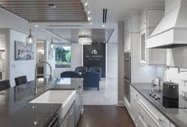 Özel evlilik ekinde skyland hom'a tam 16 sayfa ayıran dergi. M I Homes Design Center Project Wharton Smith Inc