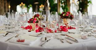 We provide meal prep services, private dinner parties, and romantic date night meals. Should You Hire A Personal Chef For A Dinner Party On Maui