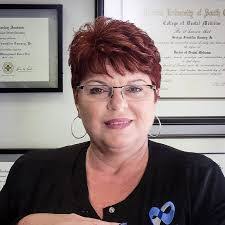 Dana Causey's Instagram, Twitter & Facebook