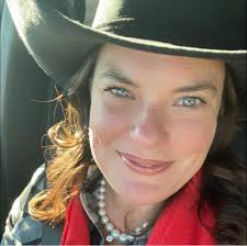 Leighton Barrett Strong (@leightonbarrettstrong) • Facebook