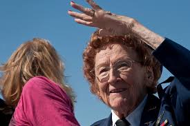 Female WWII pilot visits Nellis Airmen > Nellis Air Force Base > Article  Display