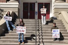 Byng Arts Senior Courses Cut: Students Fight Back