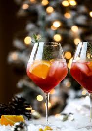 Winter Aperol Spritz Cocktail A Winter Aperol Spritz Recipe Aperol Spritz Refreshing Cocktails Aperol
