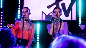By demeter stamell for daily mail australia. The Veronicas Perform Think Of Me On Trl Youtube
