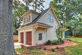 With any of these garage air conditioning options, you'll want to ensure your garage is thoroughly insulated to keep the cool air inside. Garage Apartments Houzz