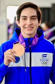 Santamaría ya tiene su medalla! #Asu2025