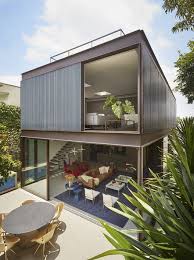 Gallery Of Box House Flavio Castro 55 In 2020 Box Houses House And Home Magazine Architecture Design