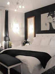 Black And White Bedroom Set Black And White Bedroom Ideas Black And White Bedroom Set Black And Silver Bedroom Decorating White Bedroom Decor White Bedroom Design Black White Bedrooms