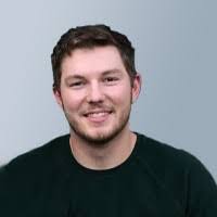 Andy Cade's Instagram, Twitter & Facebook