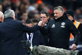 Before his arrival in england, solskjær played for norwegian clubs clausenengen and molde. Ole Gunnar Solskjaer Hat Geliefert Perfekte Antwort Um Jose Mourinho S Puppet Streichen Aktuelle Boulevard Nachrichten Und Fotogalerien Zu Stars Sternchen