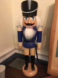 Die tochter wird eine woche bevor ich ankomme 9 jahre alt und ihre mutter hat mich gebeten ihr eon typisch deutsches spielzeug mitzubringen, welches jedoch nicht teuer sein muss/soll. Typisch Deutsch Guter Sachen Konnte Ich Nirgends Nutcracker House Koln Reisebewertungen Tripadvisor