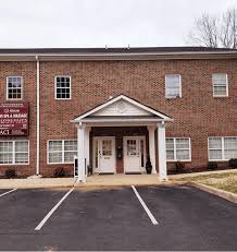 Vinyl gutters cost $3 to $5 per linear foot.aluminum costs $6 to $12, steel $9 to $20, and copper $25 to $40 or more. Warrenton Virginia Office Century 21 New Millennium