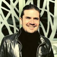 Hernán Rivas Barrera Coach y Escritor