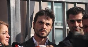 Sıla gençoğlu'nun da kimlik tespitinin yapılmasının ardından, duruşmada sanık ahmet kural'ın savunmasına geçildi. Ahmet Kural Hakkinda 5 Yila Kadar Hapis Istemi Magazin Gazetem Izmir