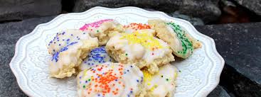 The magazine noted the icing will dry hard. Christmas Cookie Recipes 12 Days Of Baking Ever After In The Woods