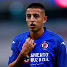 Al parecer roberto alvarado habría tenido un percance vial cuando iba rumbo al entrenamiento del cruz azul; Buenas Noticias Roberto Alvarado Vuelve A Entrenar Con Cruz Azul Tras Superar El Covid 19 Vamos Cruz Azul