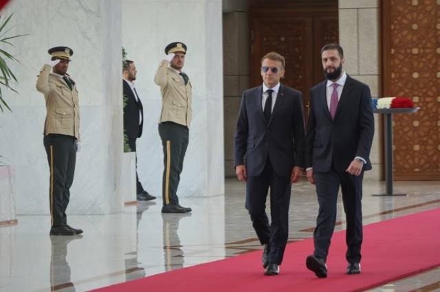 Explosions rock Damascus, wounding 18, as French President Macron visits  Syria | WFXRtv