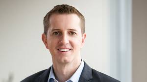 TV Sportsplay: NASCAR's Brian Herbst Drops Flag