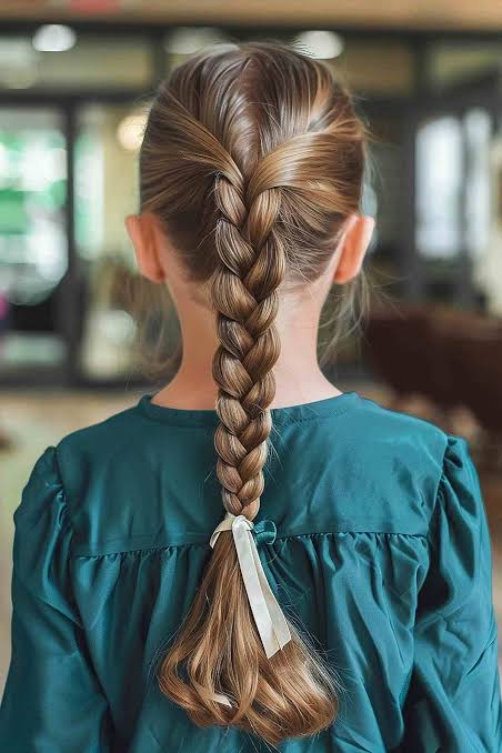 26 Adorable Picture Day Hairstyles for Girls That Will Make Them Shine in 2026