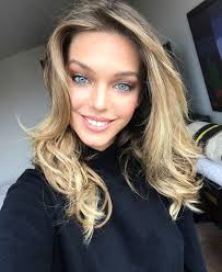 Invincible Summer ; JG