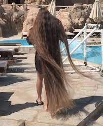 Video Rapunzel Vacation Long Hair Styles Super Long Hair Very Long Hair