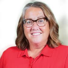 Denise Tedder's Instagram, Twitter & Facebook