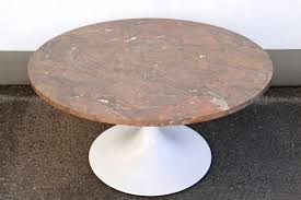 The marble top, solid wood legs and brass brackets weather well the more you use it. Mid Century Modern Tulip Base Marble Coffee Table By Honsel Germany 1960s For Sale At Pamono
