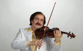 Fostul soţ al femeii a confirmat zvonurile care circulau prin republica moldova deja de luni bune. Nicolae Botgros Dirijor La Noi Nu Se UitÄƒ Nimeni Din Guvern Ce Ar Face Artistul DacÄƒ Ar Fi Ministrul Culturii