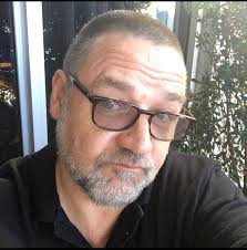 l've Been Waiting All Day Nobody Said Hello😕